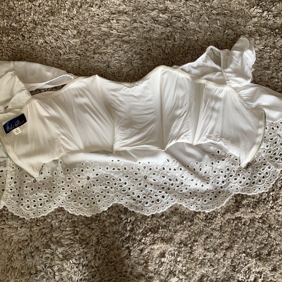 Francesca’s Boutique Crop Top - Picture 3 of 6